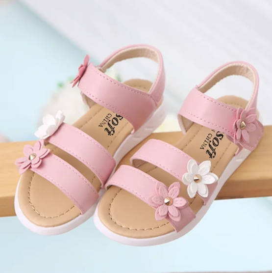 Flower Rubber Sandals Deal: $9 at Walmart