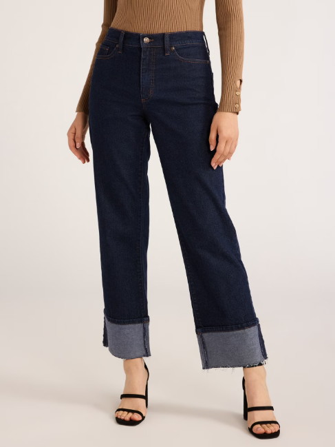 Scoop Benton Jeans Sale: $13.66 at Walmart