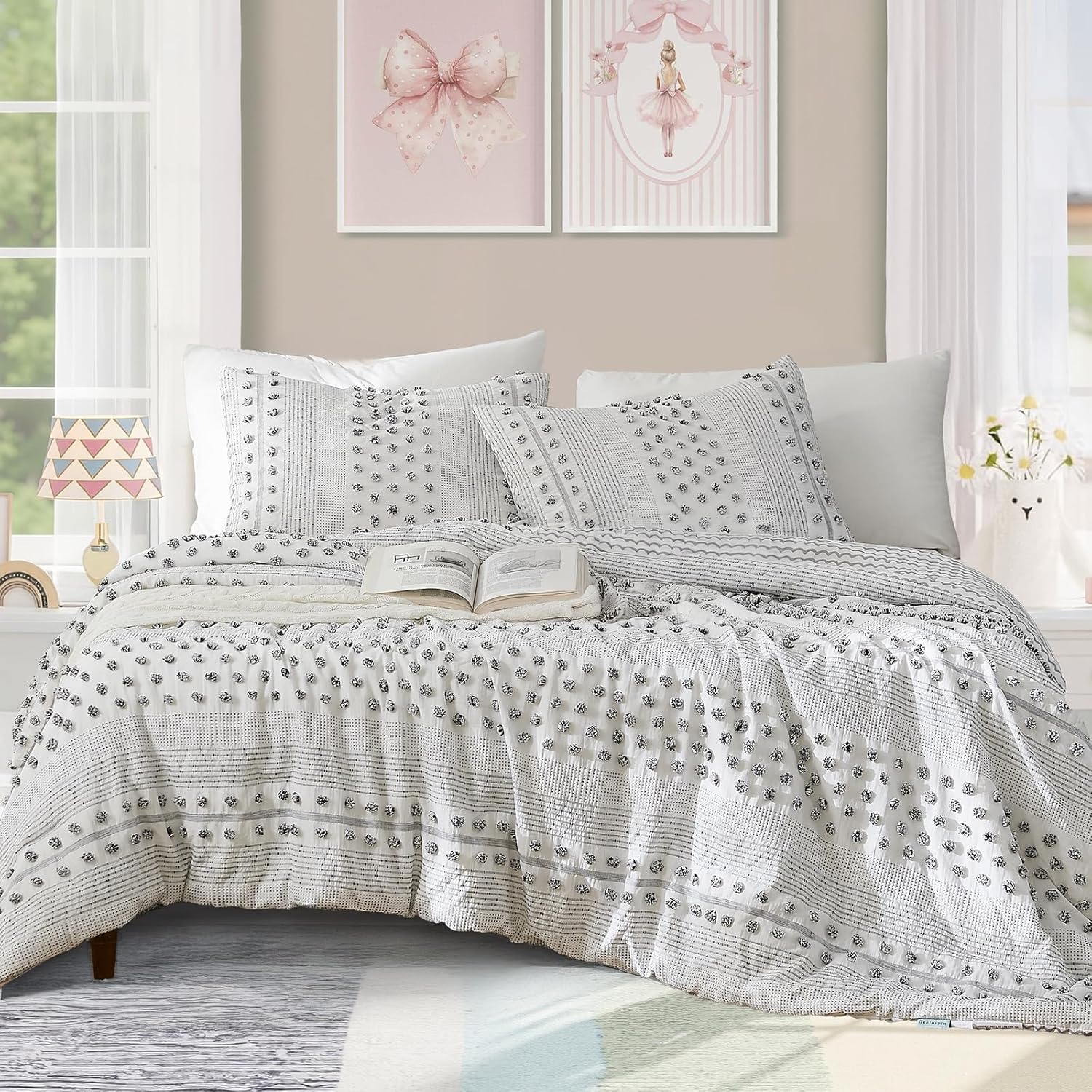 Geniospin Twin Comforter Set for Girls- 5 Pie ONLY $39.99 at Amazon