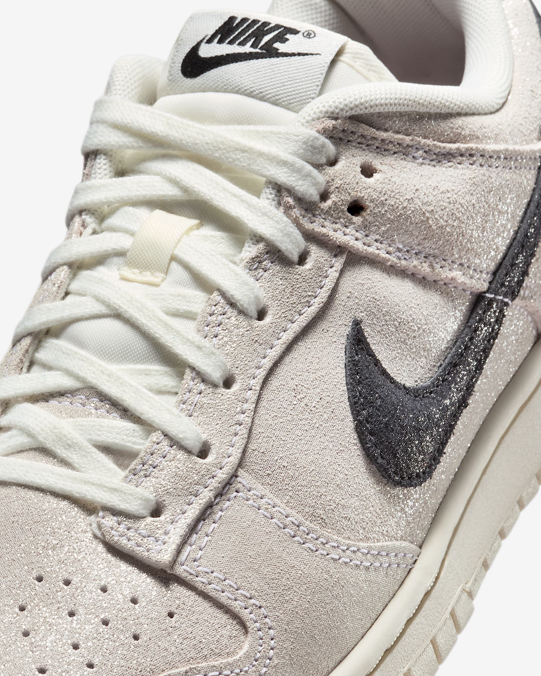 Nike Dunk Low SE Women’s Shoes Deal at Finish Line