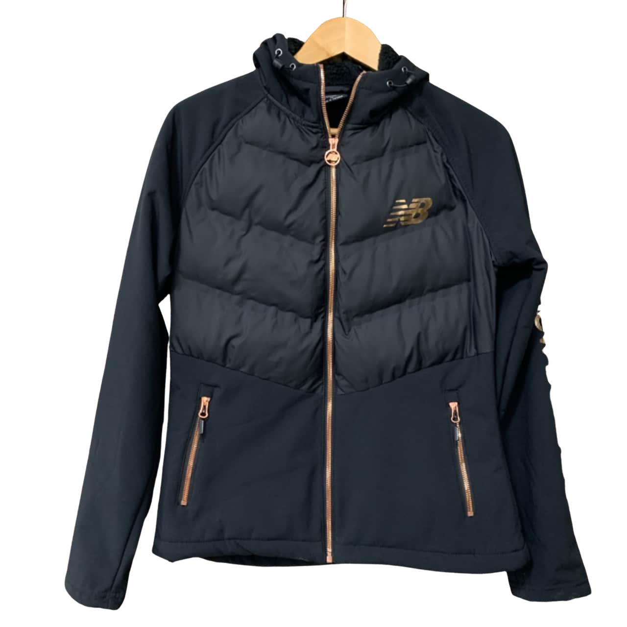 New Balance Women’s Jacket Deal: Save $98 at New Balance
