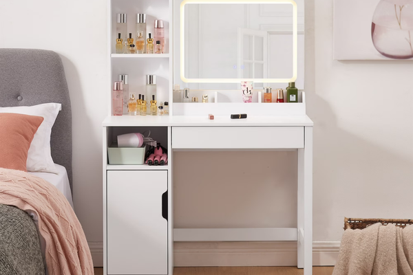 Mainstays Vanity Table Deal: $109 Shipped