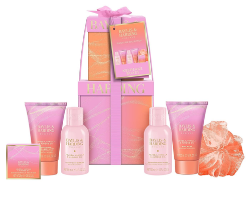 Luxury Pamper Present Gift Set Deal at Amazon