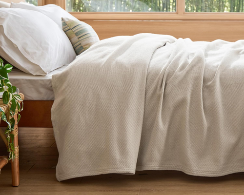 Cotton Queen Blanket Deal at Walmart