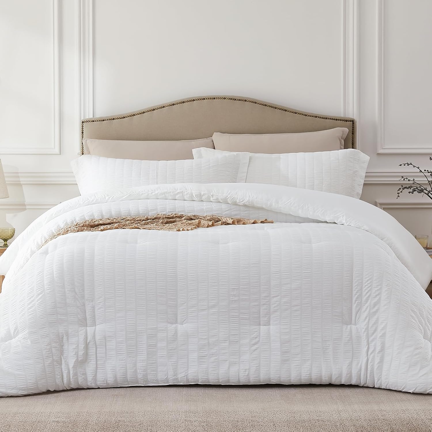 Quataly White Queen Comforter Set – 3 Pieces Seersucker Lightweig