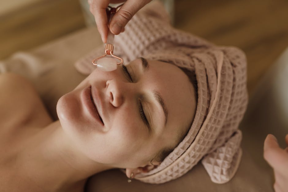 Eye Massager $49 Shipped at Amazon (3K+ Bought Last Month!)