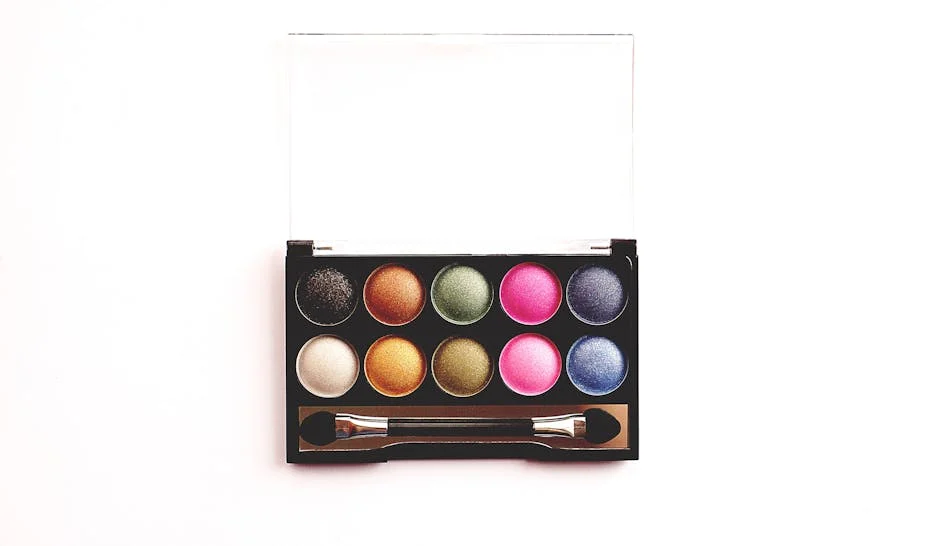 Maybelline Eyeshadow 79¢ deal at CVS