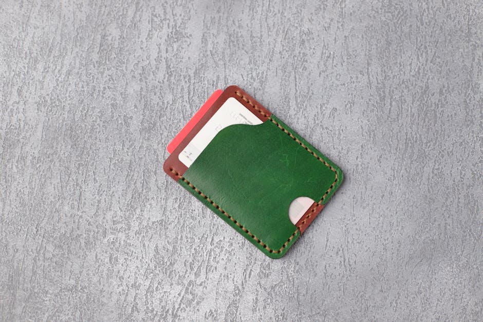 Men’s Slim RFID-Blocking Wallet Only $4.99 on Amazon (Reg. $10)