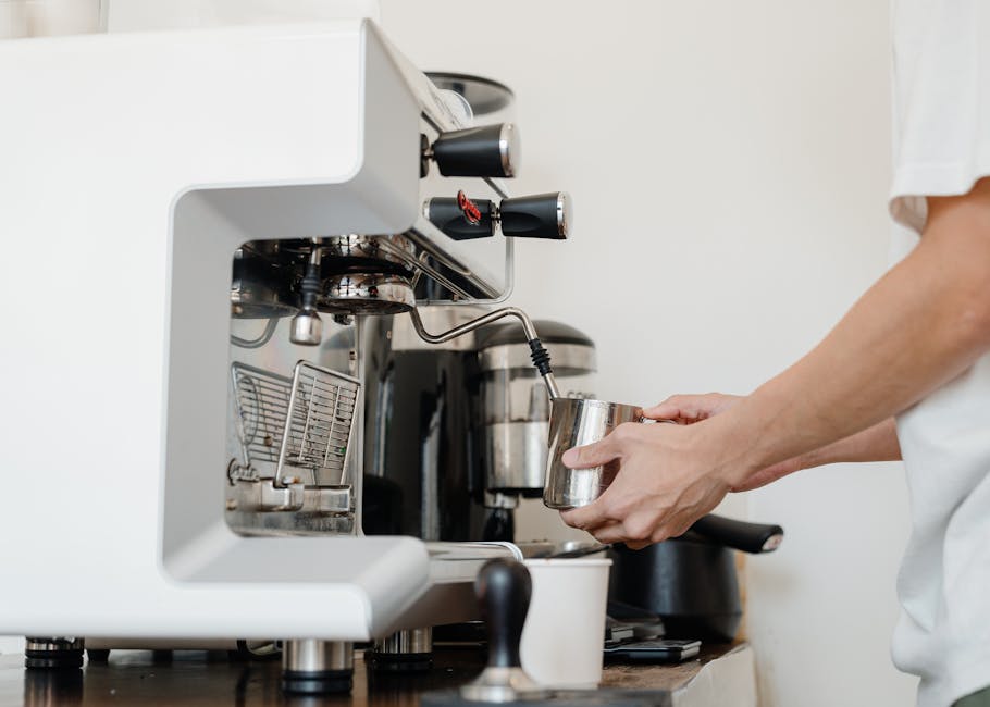 $549.99 Breville Barista Express Espresso Machine Reg $699 Premiu