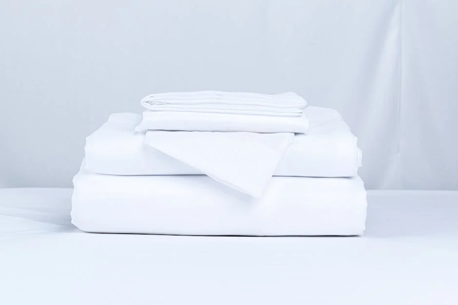 $21.xx Amazon Basics Cationic Microfiber Sheet Set 4 Piece Beddin