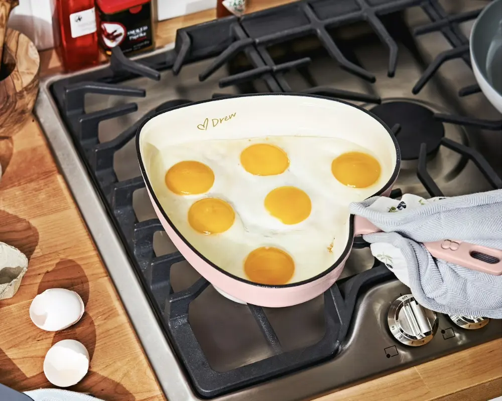 Beautiful 10” Enameled Cast Iron Heart Skillet just $27.28 Walmart