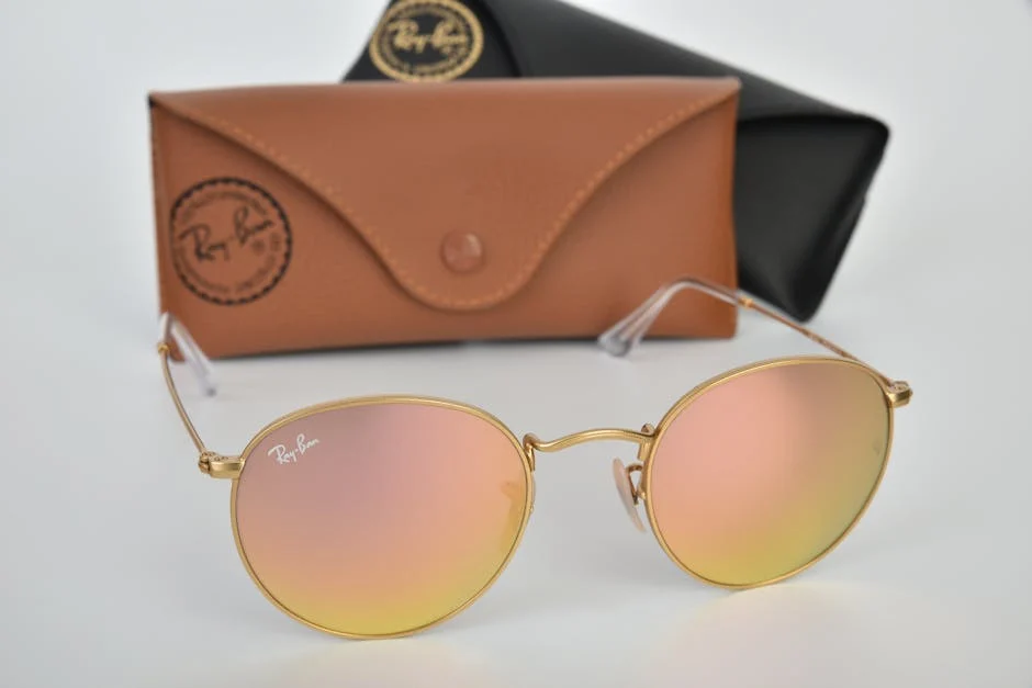 Up to 5O% Off Ray-Ban & Oakley Sunglasses On Amazon