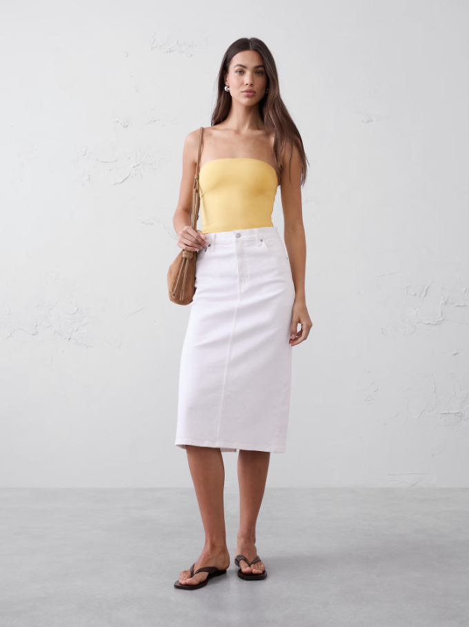 Soft Stretch Tube Top Deal: 50% Off at Banana Republic