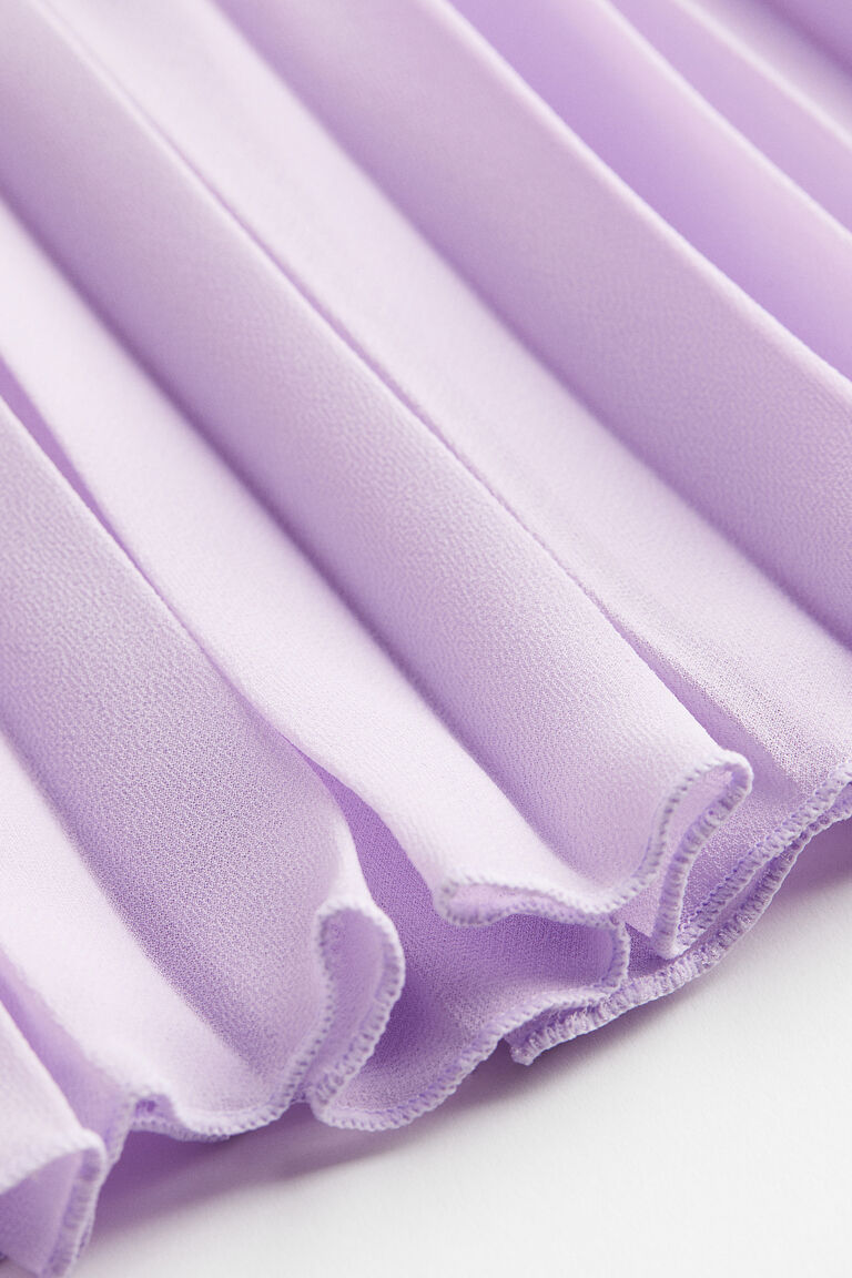 Chiffon Pleated Skirt Deal at Joylink: $11