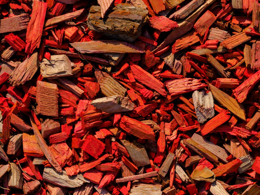 Time to Spruce Up The Landscaping! Premium Mulch Just