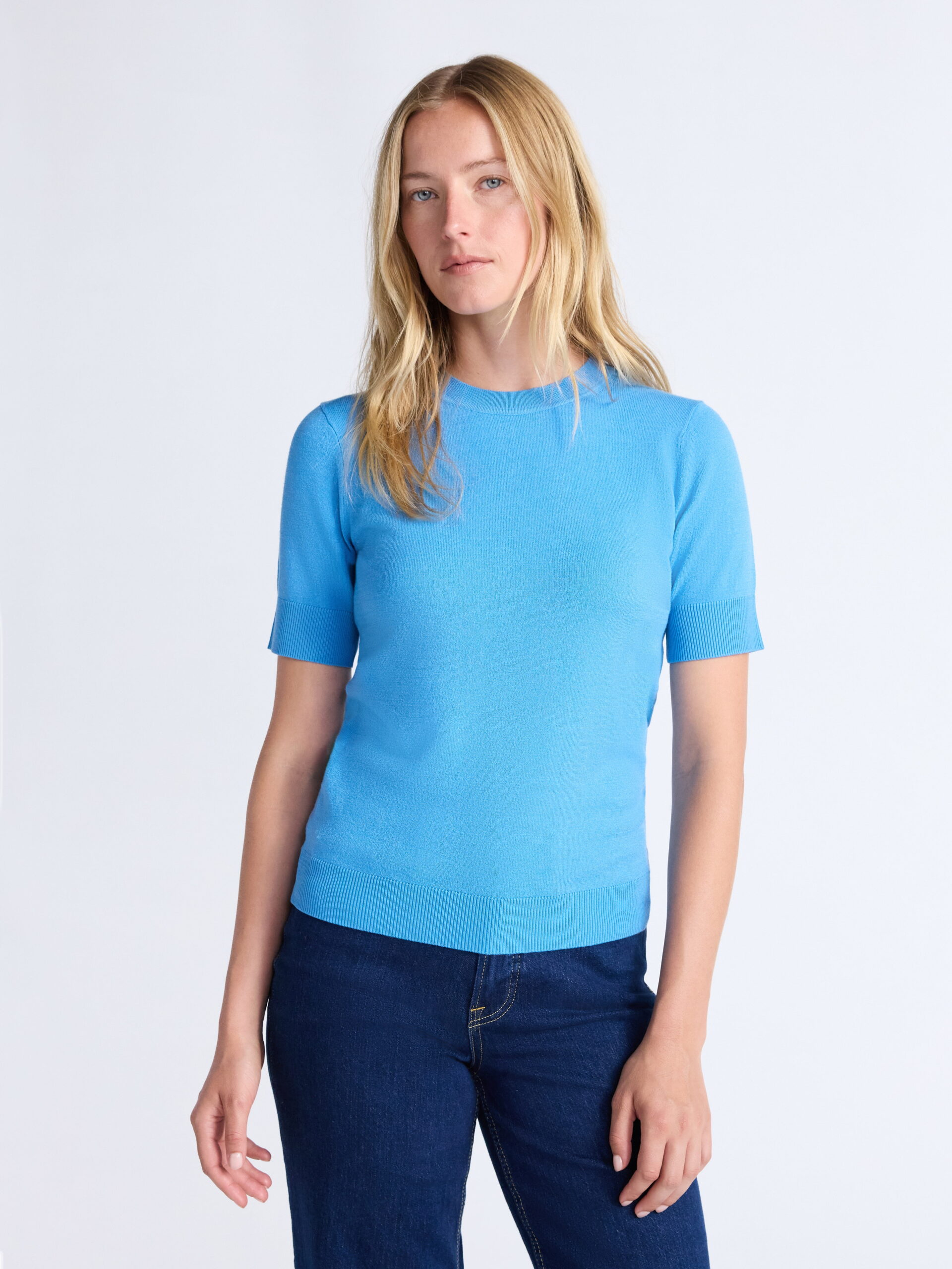 Free Assembly Women’s Short Sleeve Roll Neck Sweater Deal at Walmart