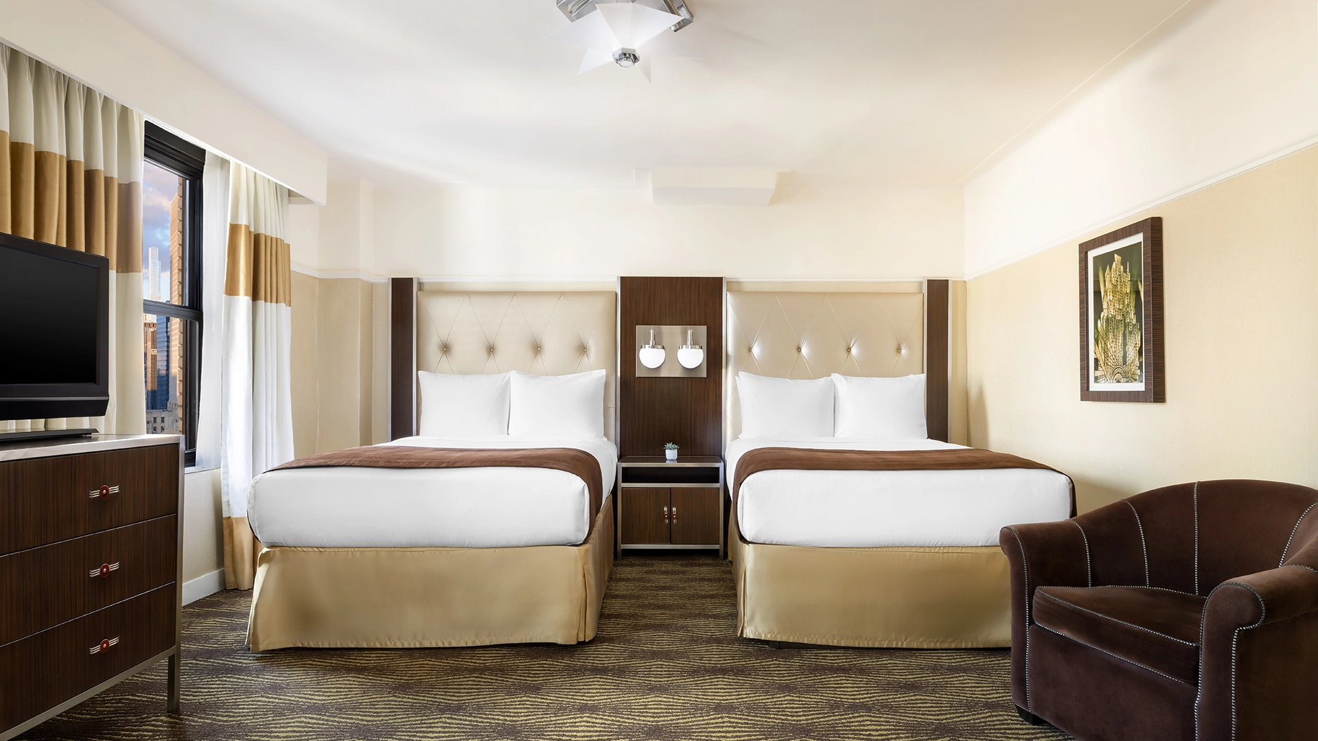$30 Off $350+ Hotel Stays Deal at Priceline