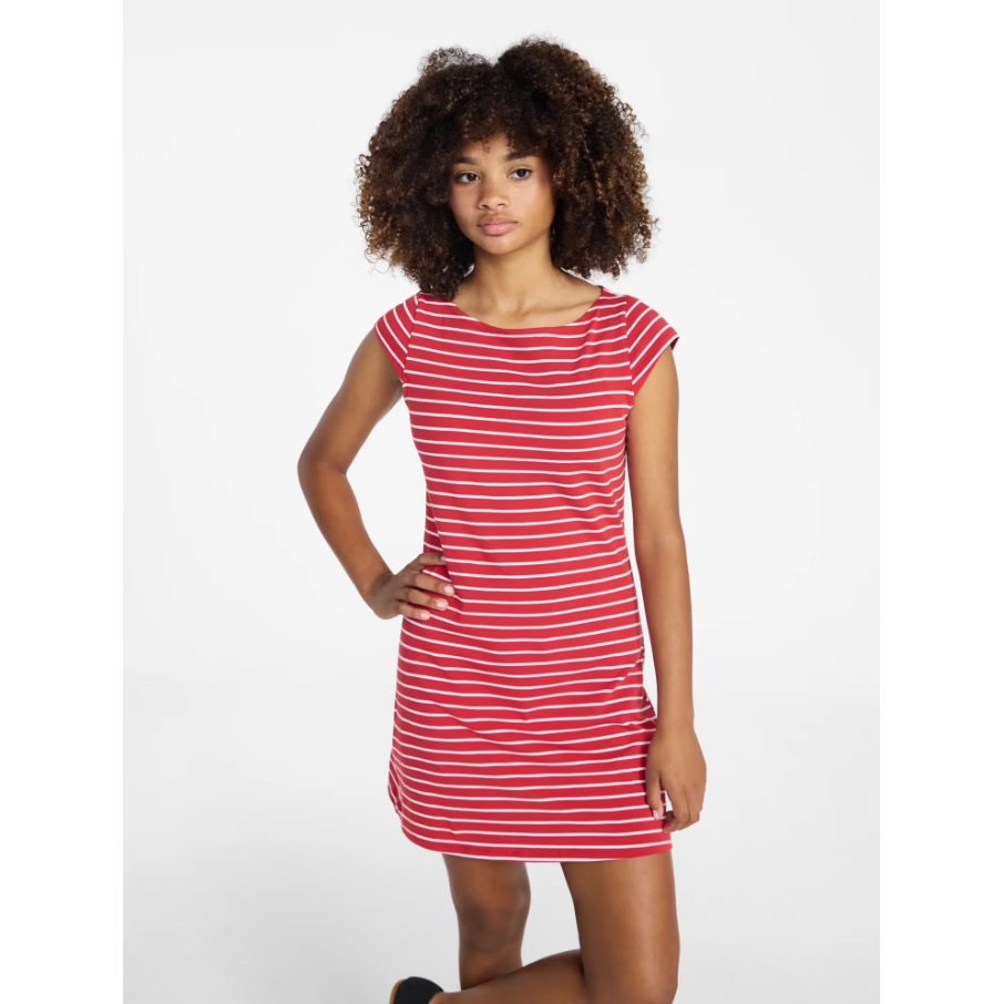 Weekend Academy Girls Knit Dress Deal: Save $5.54 at Walmart