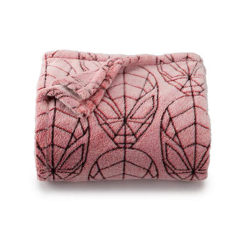 Marvel Oversized Supersoft Plush Throw Blanket Deal at Kohl’s: Save 33%