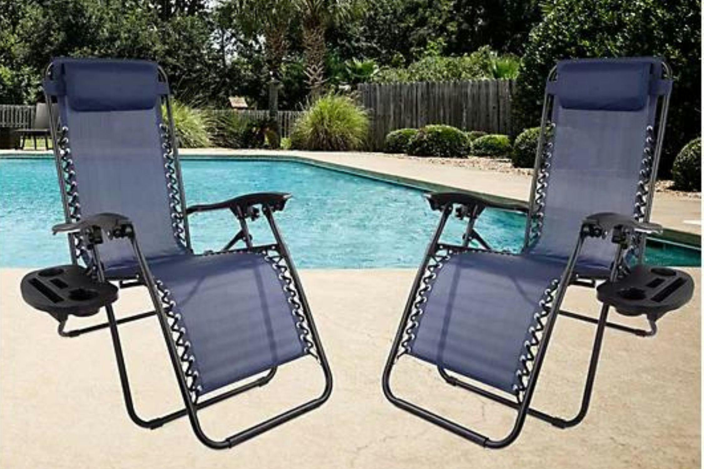 Grab This 2-Pack of Zero Gravity Chairs For Only $36.88 at AliExpress