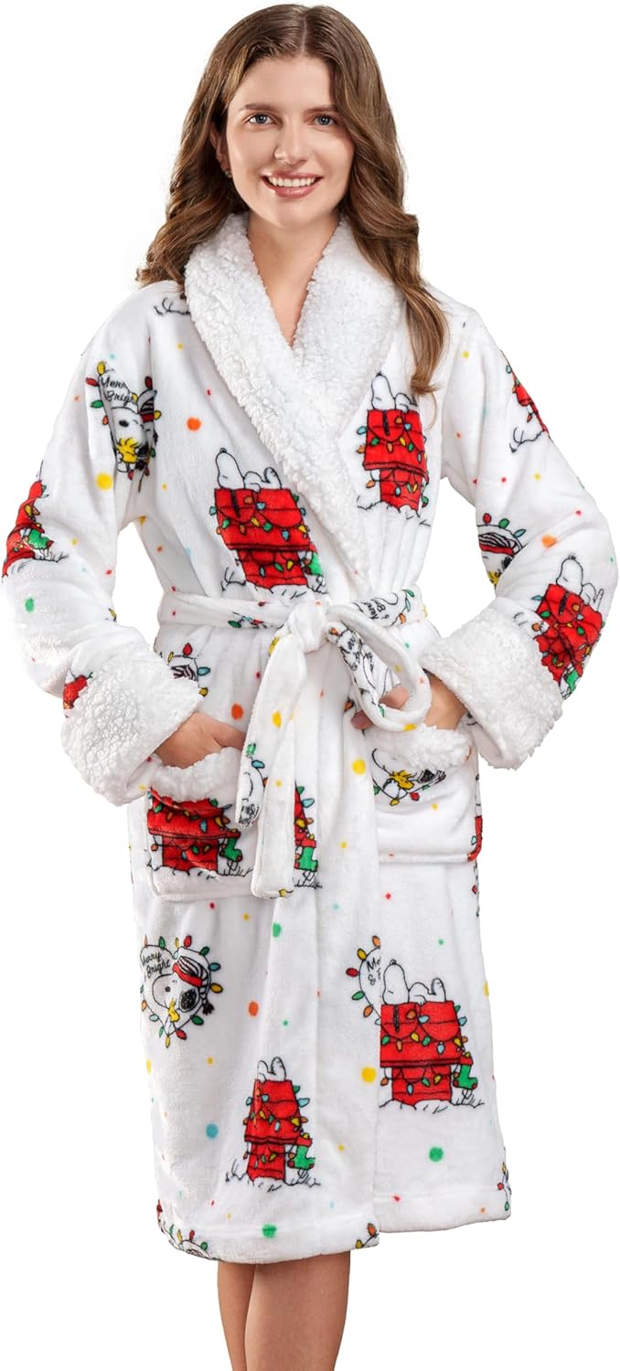 Berkshire Blanket Women's Warm Robe - Peanuts-themed Gift ma deal at Amazon