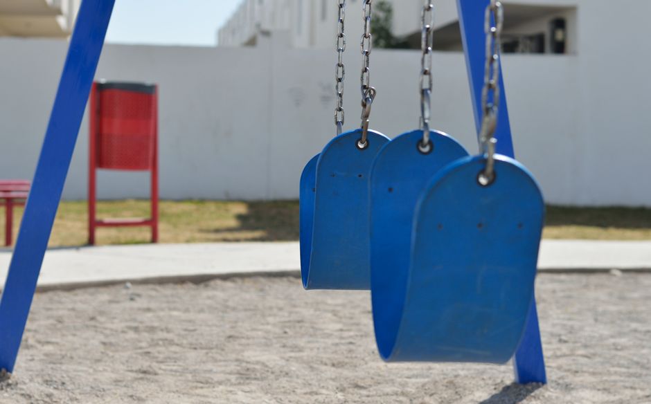 HeyZoo Saucer Swings less than Only $39.99 (Reg. $69.99) at Amazon