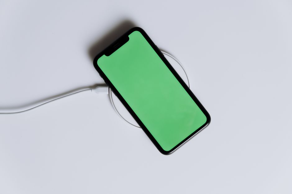 Two Magnetic Wireless Chargers Only $17.97 (Reg. $30) at Amazon