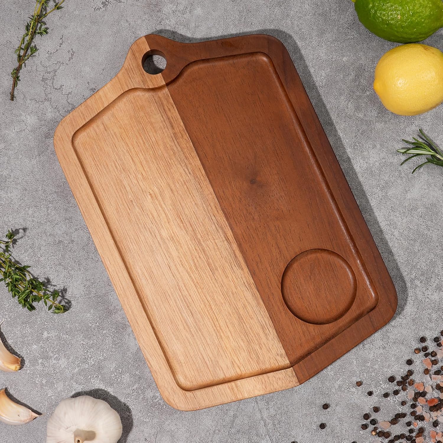 Acacia Wood Cutting Board Deal at Amazon