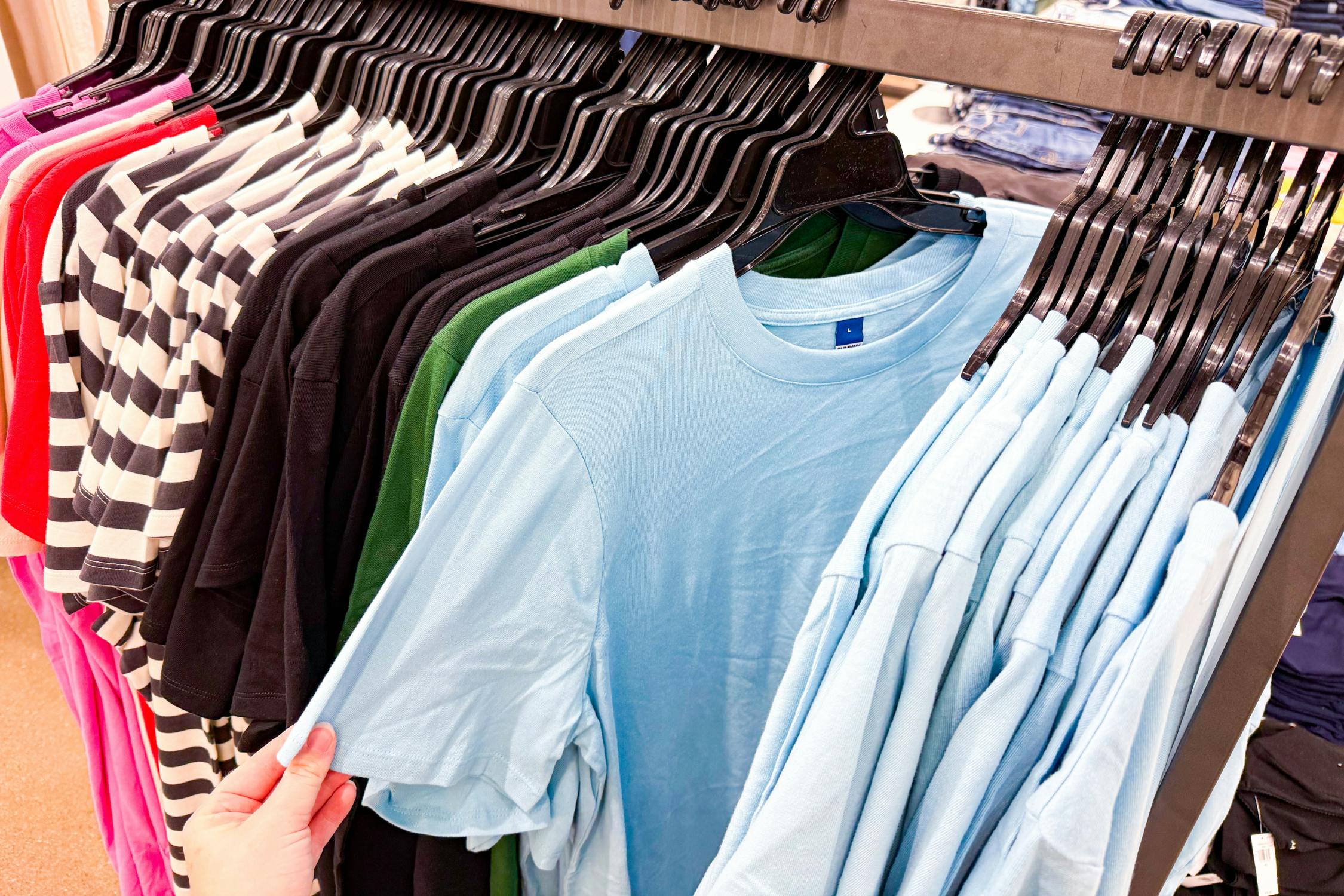 Shop Old Navy’s Two-Day Sale Event on Apparel – Only $10 at Old Navy