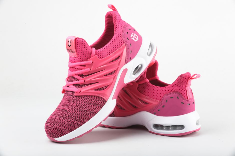 HOKA Clifton 10 Men’s or Women’s Only $104 at Dickssportinggoods