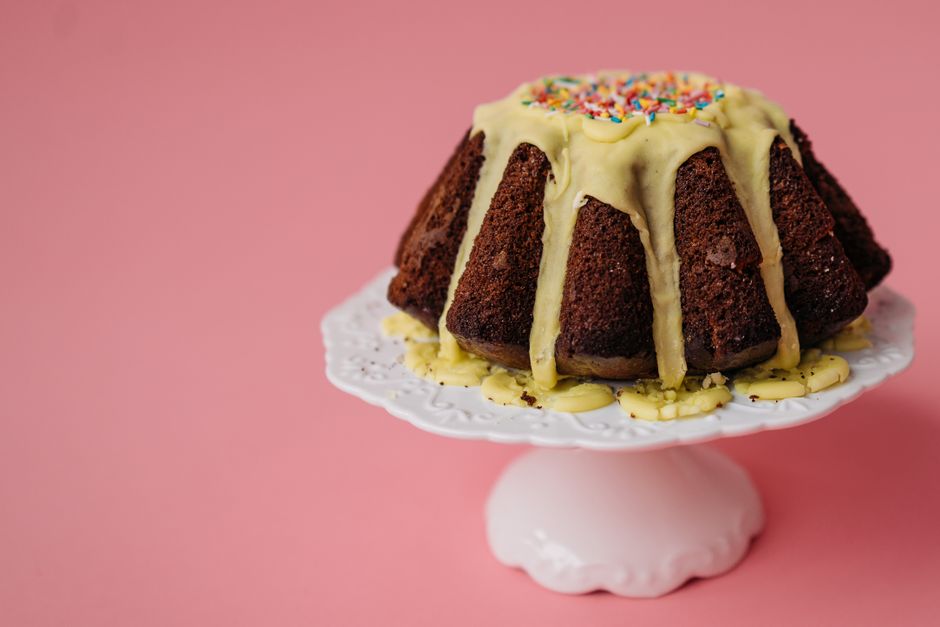 Books and Bundts! A Free Reading Program for Kids from Nothing Bundt
