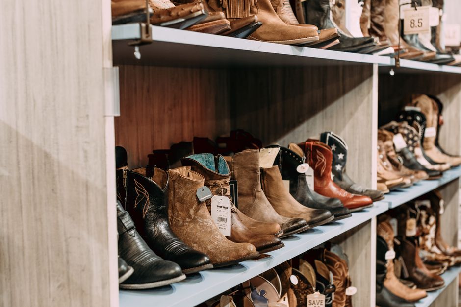 Hey Dude Sale! Up to 50% Off + Extra 30% Off Sale Shoes – Only $20
