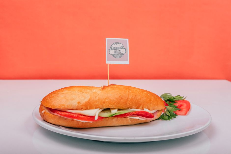 Jimmy John’s is Offering BOGO Subs on 6/21 for Father’s Day