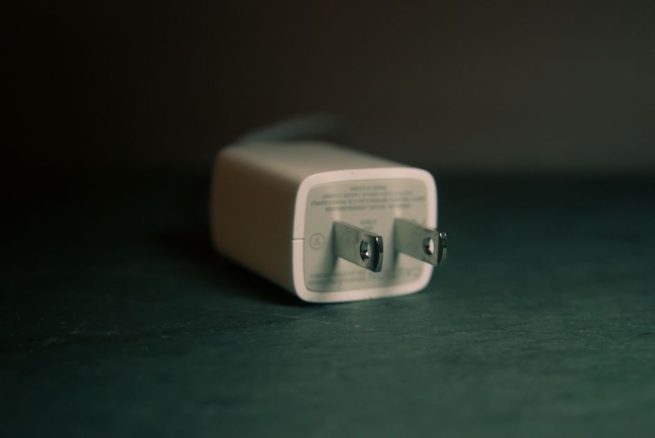 Select Walmart Stores: Anker Nano GaN 2-Port up Only $10 at Walmart