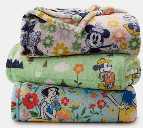 The Big One Oversized Plush Throws Deal: Save 15% at Kohl’s