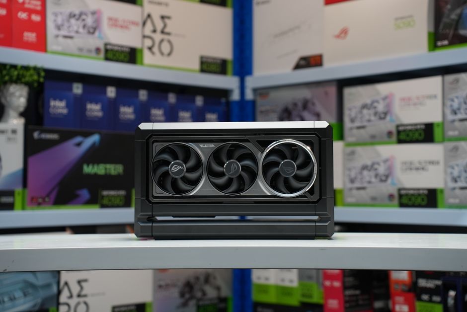 Gigabyte RTX 5080 Just $1150 at Microcenter