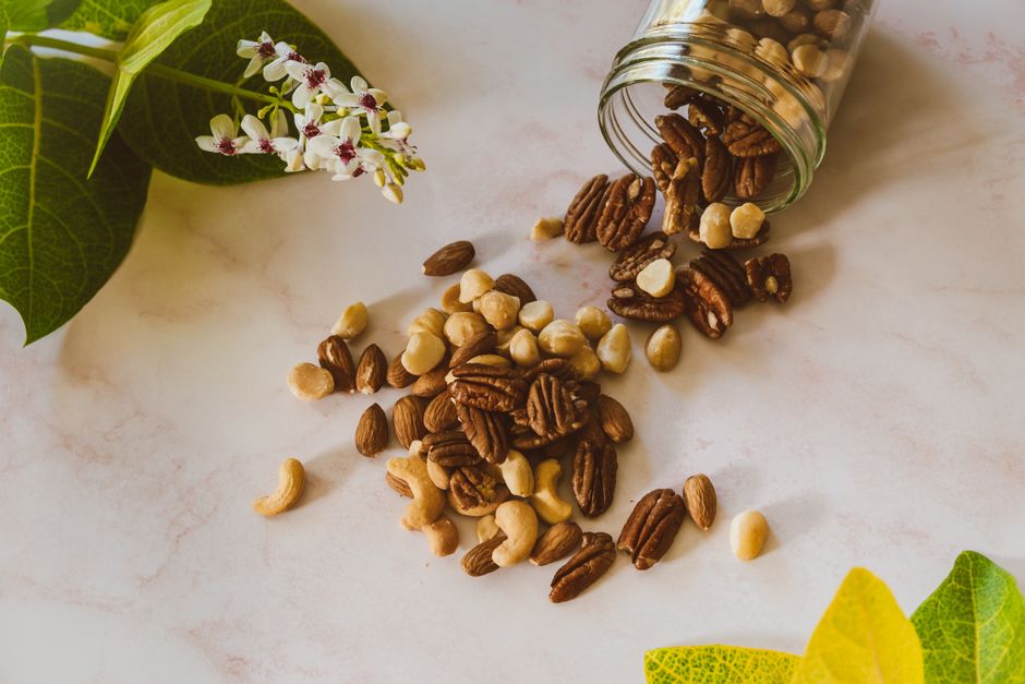 Southern Style Hunter Mix Nuts Only $7.99 (Reg. $12) at Amazon