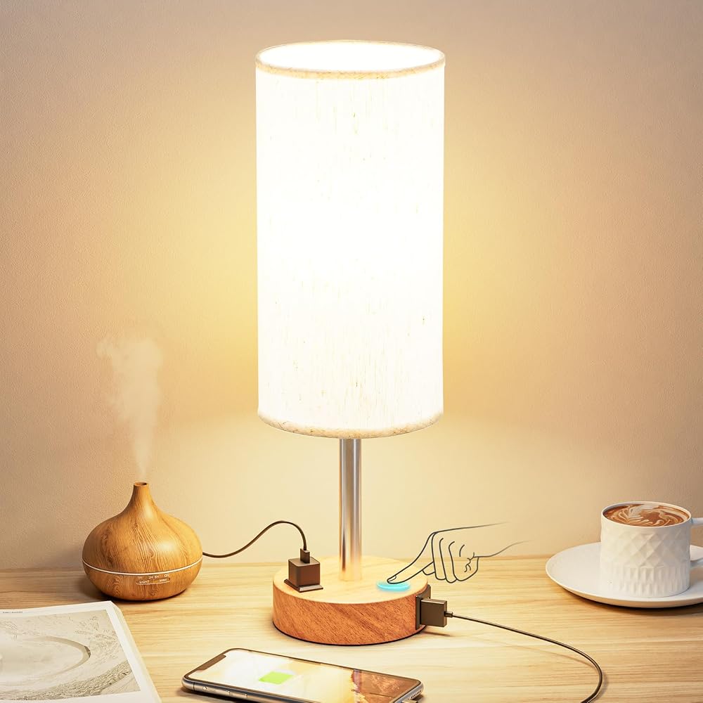 Fenmzee Bedside Lamp Only $18.95 (Reg. $27.99) at Amazon