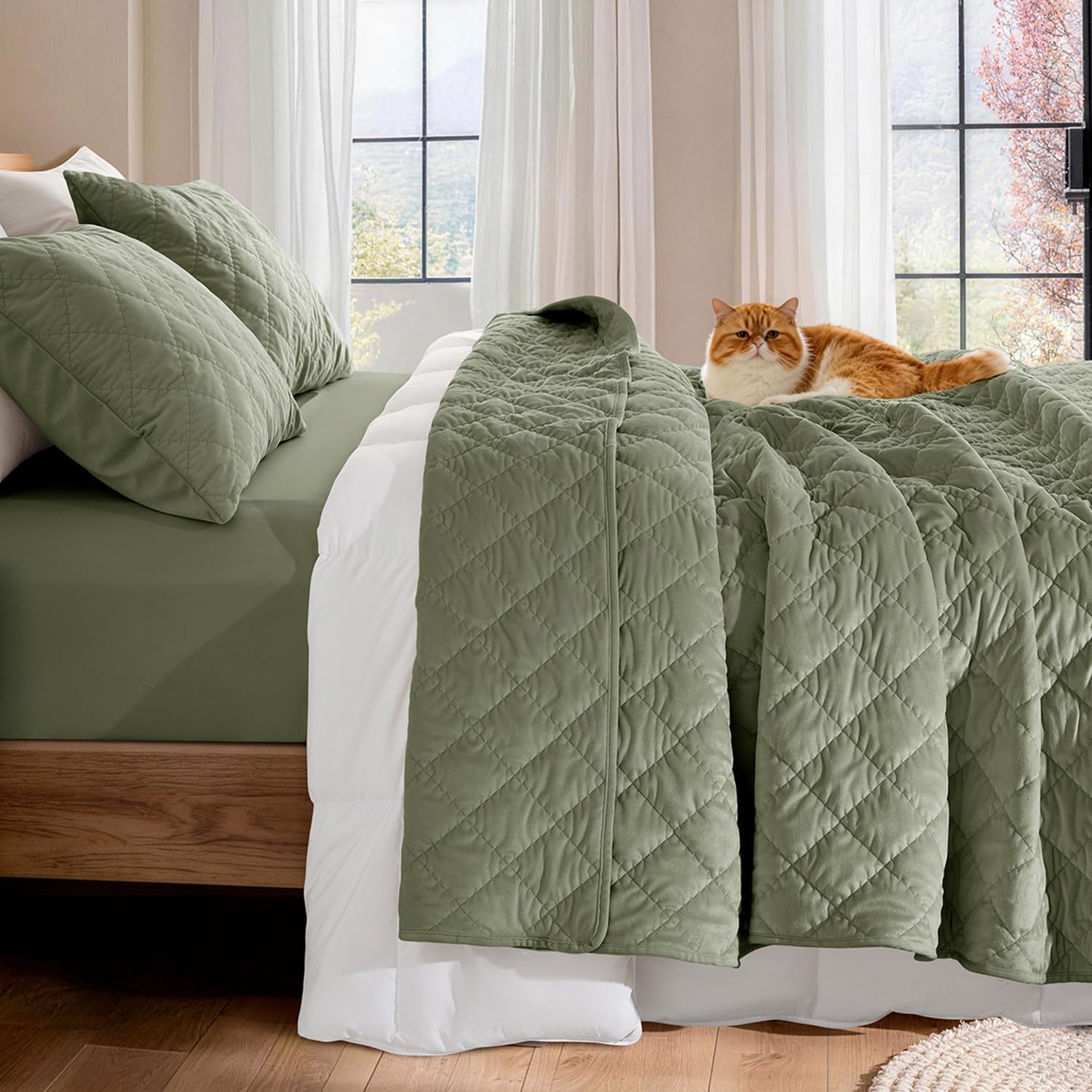 Uqocnh Luxury Velvet Quilt Set Only $69.99 – Soft King Bedding at