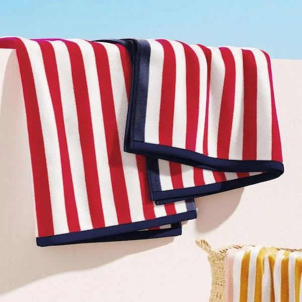 Oversized Beach Towels Only $7 (Reg. $19.99) at Kohl’s