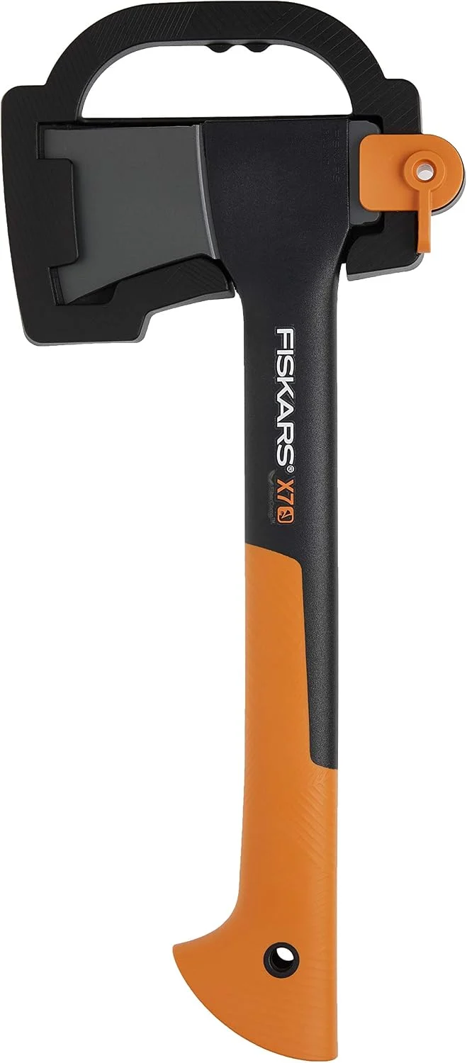 Fiskars X7 Hatchet Only $26.88 (Reg. $34.98) at Amazon