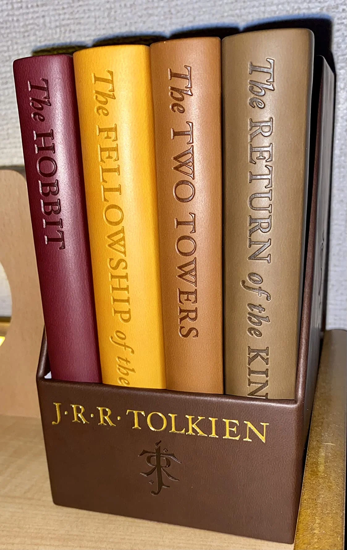 The Hobbit & The Lord Of The Rings Deluxe Pocket Boxed Set Only
