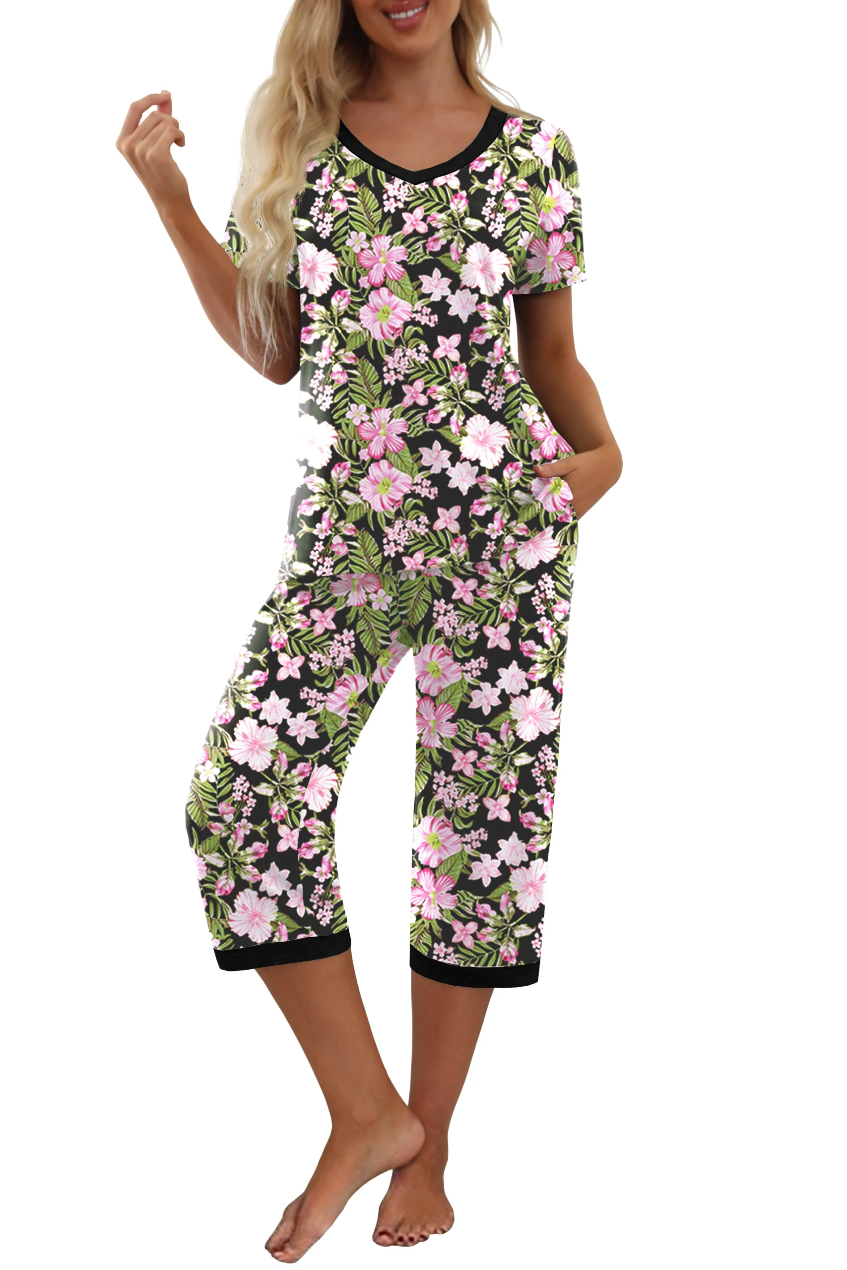 Women’s Pajama Sets Only $8 (Reg. $20+) at Amazon