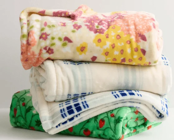 The Big One Oversized Supersoft Plush Throw Blanket Deal: Save $10.51 at Kohl’s