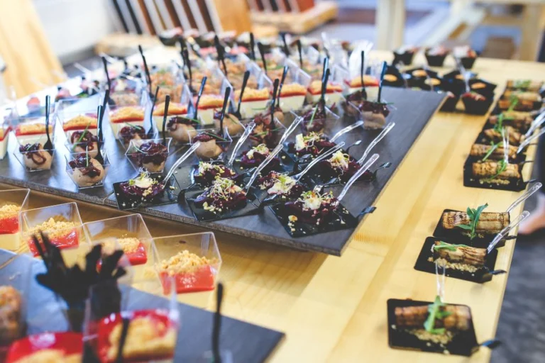 Free Bowling, Arcade Play & Food Samples at Bowlero