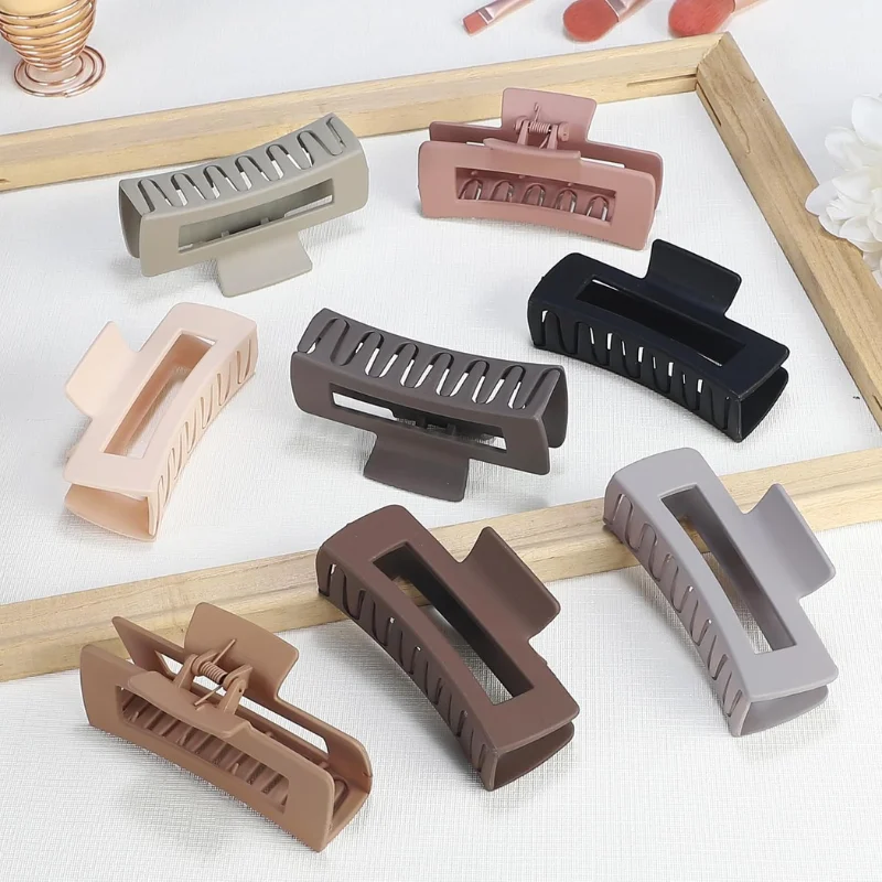 CHANDAT Large Hair Clips Deal: Save $5.xx at Amazon
