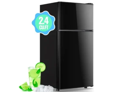 Mini Refrigerator for $99.99 (Reg $180) at Walmart