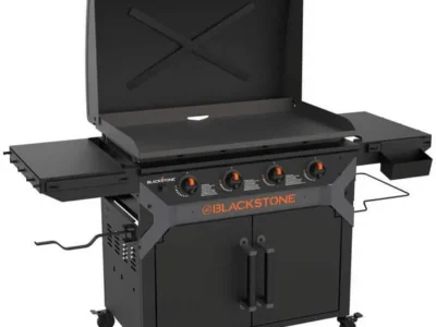 Blackstone-4-Burner-Liquid-Propane-Outdoor-Griddle-with-Hood-Black_7e7812e8-3184-4f50-a707-d30ca96a4a8b.352569fb513c50c35ff88353e949f166