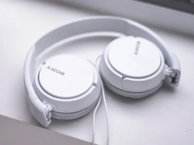 Sony Wired On-Ear Headphones $9.xx (Reg $25)