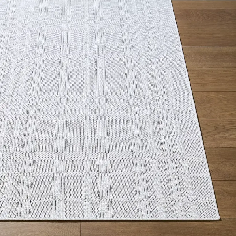 My Texas House Mari Outdoor Rug Deal: Save $5.53 at Walmart